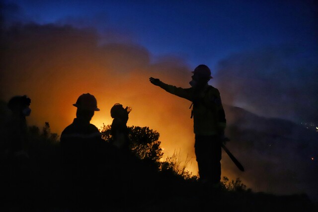 Bomberos preparan manifestación nacional para exigir mejores condiciones laborales 1 Bomberos preparan manifestación nacional para exigir mejores condiciones laborales El próximo 31 de enero, los Bomberos realizarán un 'sirenazo' para exigirle al Gobierno Nacional mayor presupuesto.