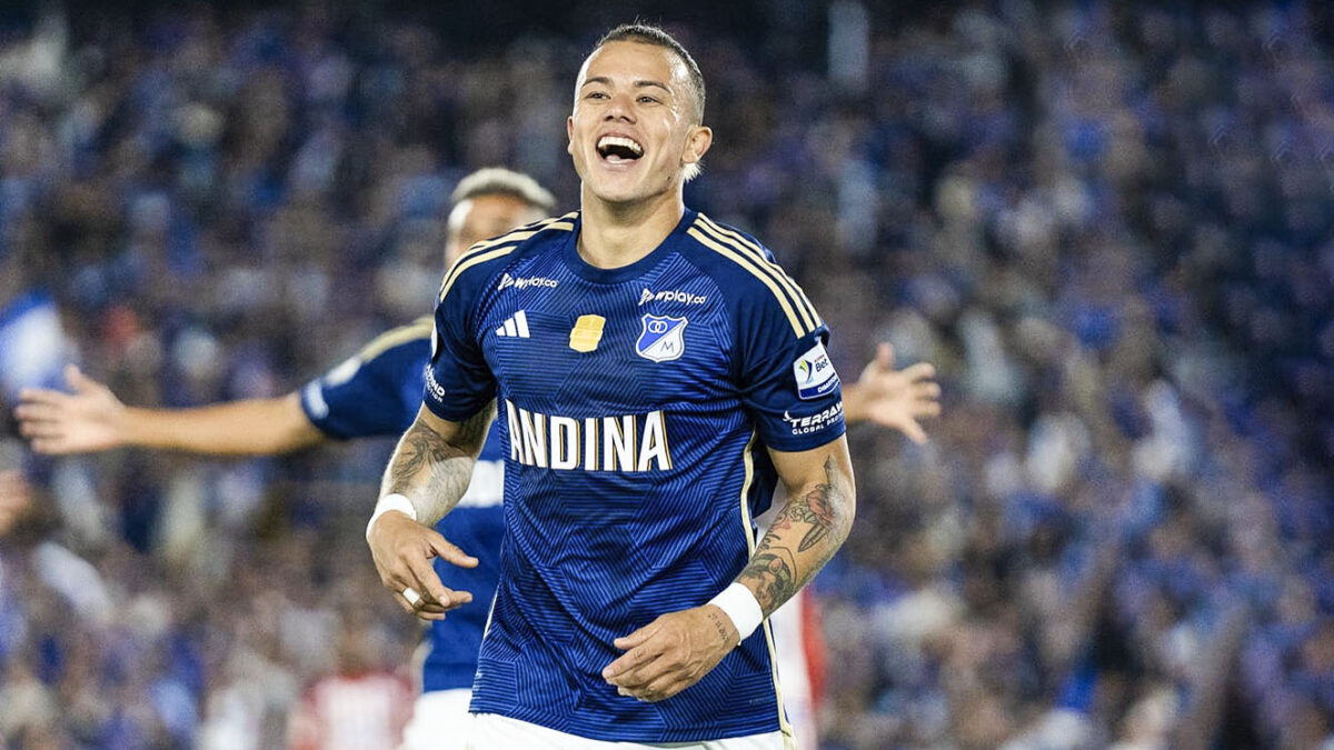 Reñida: así está la lucha por el Botín de Oro en la Liga BetPlay 3 Reñida: así está la lucha por el Botín de Oro en la Liga BetPlay Delanteros de cinco clubes que juegan los cuadrangulares de la Liga BetPlay aspiran a consagrarse como máximo artillero del torneo. Le contamos quiénes son.