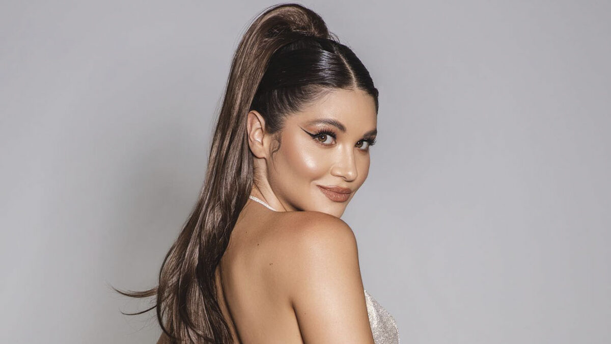 Mariana Gómez es la estrella de ‘La Influencer’ 5 Mariana Gómez es la estrella de ‘La Influencer’ Luego de su papel en la exitosa novela de Arelys Henao, la actriz Mariana Gómez llega para protagonizar 'La Influencer', una nueva producción centrada en el mundo de las redes sociales.
