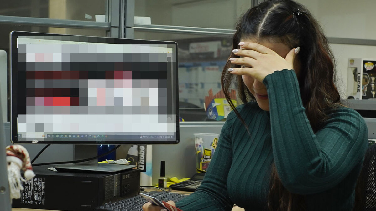 Ojo a lo que vemos en internet 1 Ojo a lo que vemos en internet Los ciberdelincuentes están alerta a cualquier oportunidad para distribuir malware y sacar provecho. Por eso, crean aplicaciones maliciosas con el objetivo de provocar ataques de denegación de servicio.