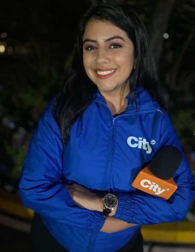 Periodista de CityTv estaría siendo acosada desde 2022: así opera el sujeto 2 Periodista de CityTv estaría siendo acosada desde 2022: así opera el sujeto Q'HUBO habló con Estefanía Maldonado, una de las periodistas que está siendo acosada sexualmente por un hombre que le envía mensajes obscenos a su celular. El presunto acosador ya habría sido dejado en libertad por vencimiento de términos.