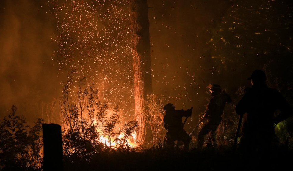 Revelan las causas de los incendios en los cerros de Bogotá Desde el Puesto de Mando Unificado que se instaló en Bogotá, el alcalde Galán dio un balance de la situación que se vive a causa de los incendios e informó que ya se conocen las razones de las principales conflagraciones en los cerros orientales.
