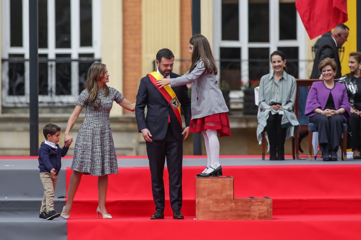 Primer discurso de Galán como Alcalde Mayor de Bogotá 1 Primer discurso de Galán como Alcalde Mayor de Bogotá Estas fueron las primeras palabras de Carlos Fernando Galán como Alcalde Mayor de Bogotá.