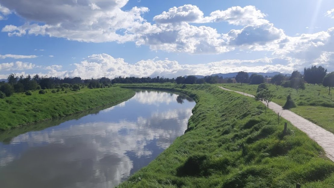 Hallan cabeza de hombre en el río Bogotá Un macabro hallazgo se registró en el río Bogotá, a la altura del municipio de Funza. Hasta el momento se desconoce la identidad de la víctima.