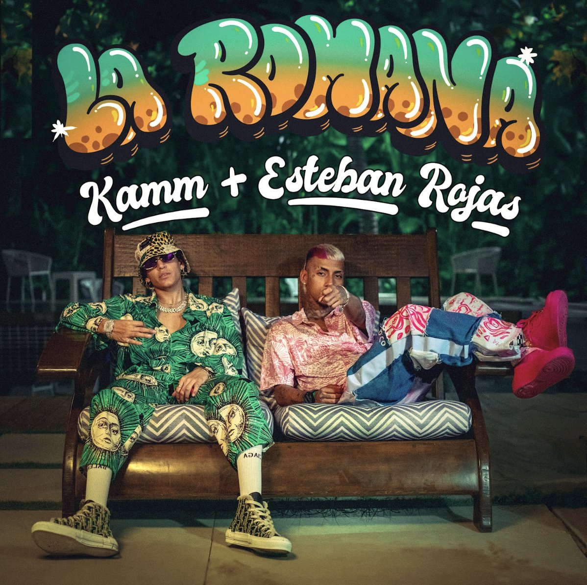 Kamm brilla con ‘La Romana’: una colaboración vibrante con Esteban Rojas 1 Kamm brilla con ‘La Romana’: una colaboración vibrante con Esteban Rojas El talentoso artista colombiano Kamm cierra un año lleno de éxitos musicales y comienza el 2024 con el lanzamiento de su nuevo sencillo, 'La Romana'. Este vibrante tema es el resultado de la colaboración del destacado rapero y compositor caleño, Esteban Rojas.