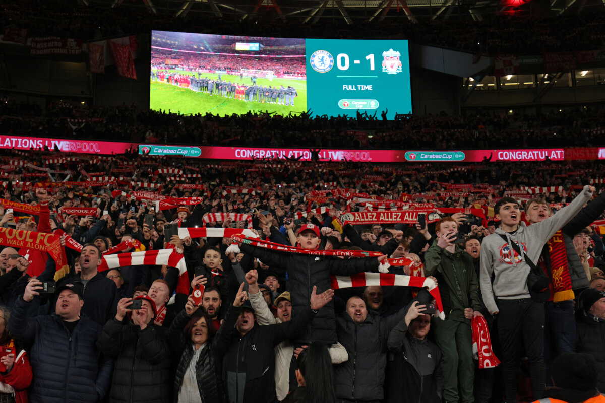 Luis Díaz se coronó campeón de la Copa de la Liga de Inglaterra con el Liverpool El Liverpool ganó en los últimos instantes de la prórroga 1-0 al Chelsea, este domingo en Wembley, y conquistó así la Copa de la Liga inglesa, el primer trofeo para los 'Reds' desde 2022.