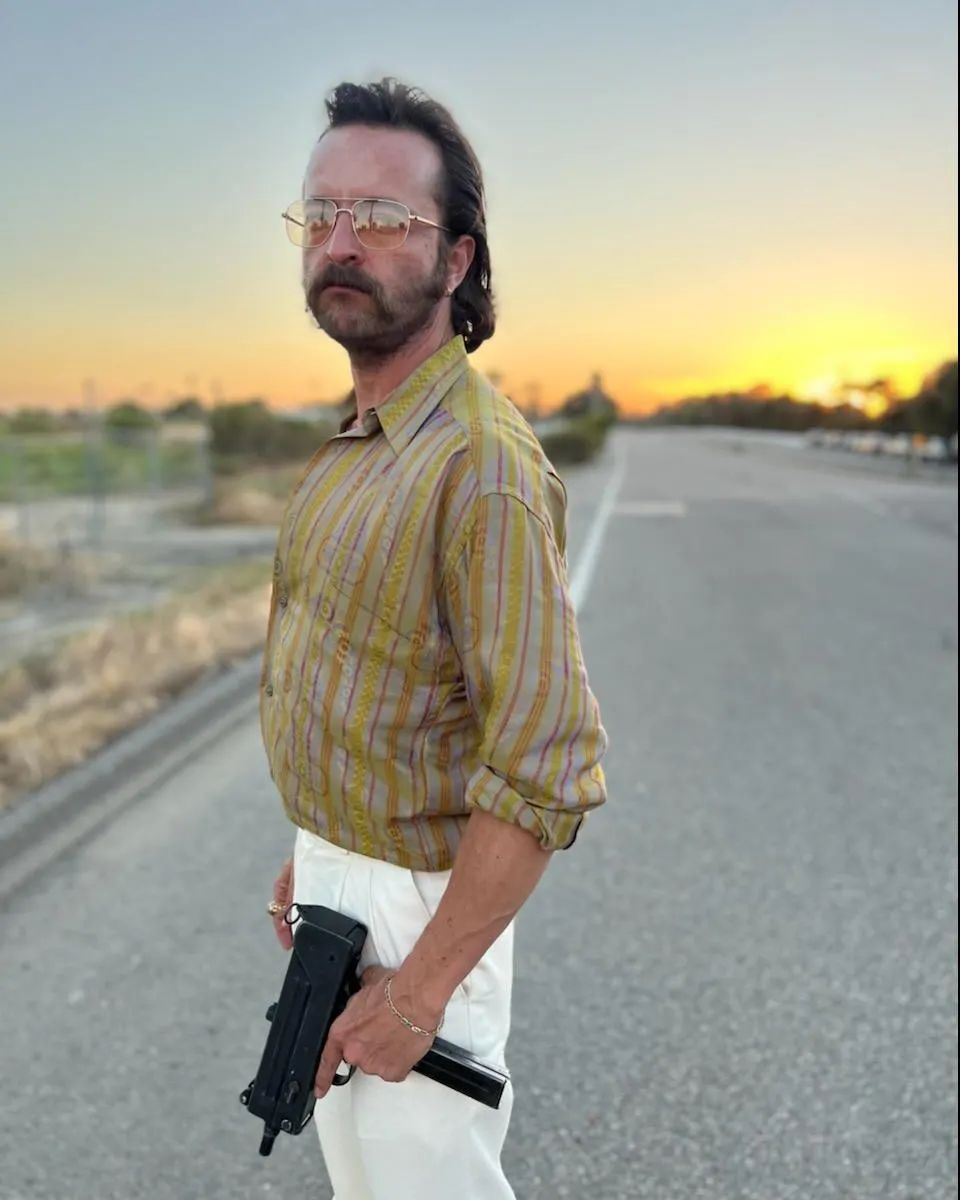 Actor de 'Griselda' reveló cómo fue trabajar con Sofía Vergara 1 Actor de 'Griselda' reveló cómo fue trabajar con Sofía Vergara Camilo Jiménez Varón, el actor manizaleño y quien personifica a Rafael Salazar en la serie 'Griselda', le contó a Q'HUBO cómo fue su experiencia trabajando con Sofía Vergara. Confesó que le ayudó en algunas escenas a la barranquillera.