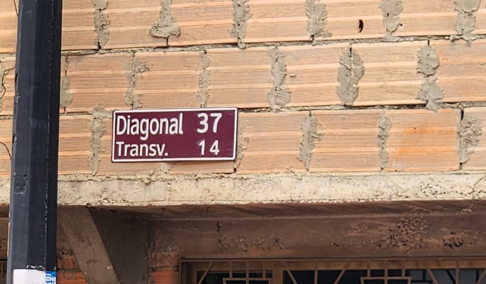 Adulto mayor perdió la vida tras ser encontrado con múltiples golpes en Soacha Recientemente se conoció que un hombre de 87 años, quien fue encontrado en días pasados con múltiples golpes dentro de una vivienda del municipio de Soacha, perdió la vida en el centro médico en el que se recuperaba.