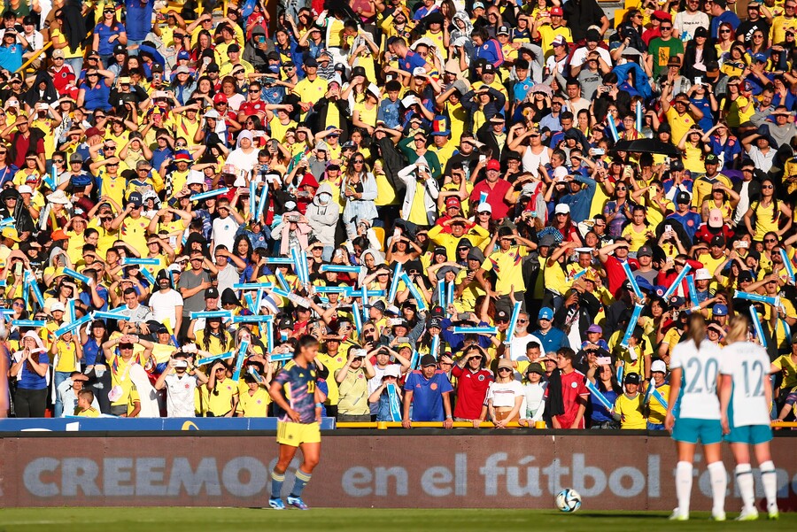 Bogotá será sede del Mundial Femenino Sub 20 La Fifa confirmó las sedes que tendrá el torneo de selecciones femenina juvenil, el cual será organizado en Colombia. Bogotá fue elegida, al igual que Cali y Medellín, y albergará los partidos en dos estadios.
