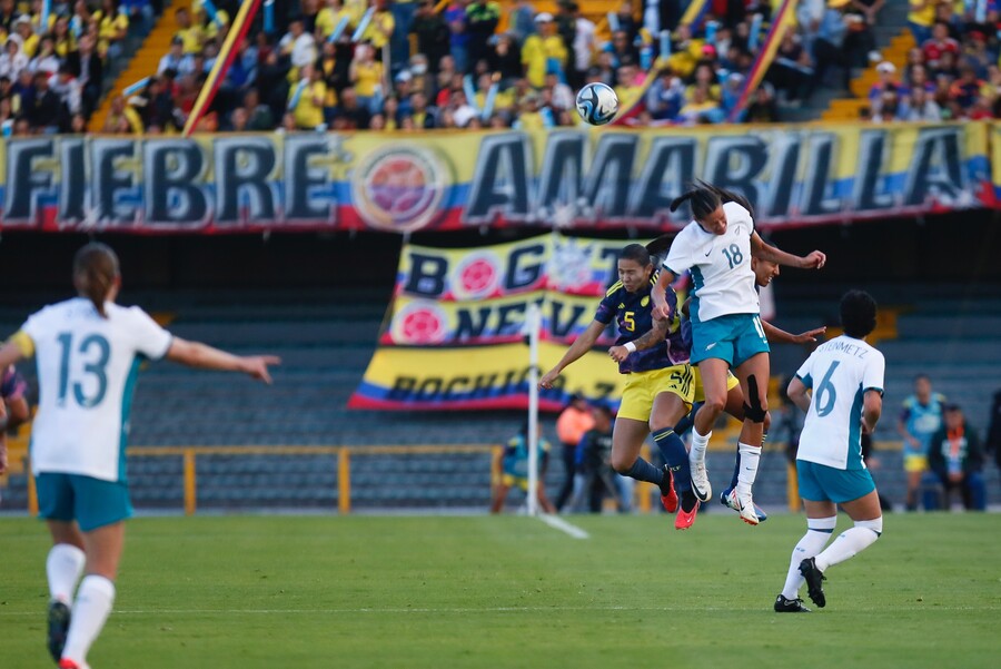 Bogotá será sede del Mundial Femenino Sub 20 La Fifa confirmó las sedes que tendrá el torneo de selecciones femenina juvenil, el cual será organizado en Colombia. Bogotá fue elegida, al igual que Cali y Medellín, y albergará los partidos en dos estadios.