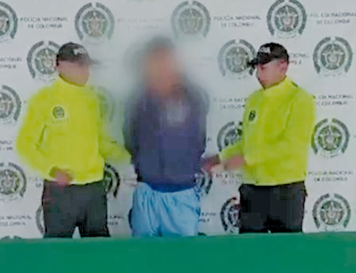 Capturan a cuatro sujetos señalados de cometer homicidios en Soacha Los operativos que adelantan las autoridades en Soacha dieron como resultado en las últimas horas la captura de cuatro sujetos señalados por el delito de homicidio, por hechos aislados ocurridos en diferentes comunas.