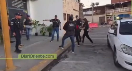 Capturan a mujer señalada de haber asesinado a golpes a una bebé de 7 meses En Colombia ofrecieron recompensa por su captura y fue ubicada en Venezuela mediante circular azul de Interpol.
