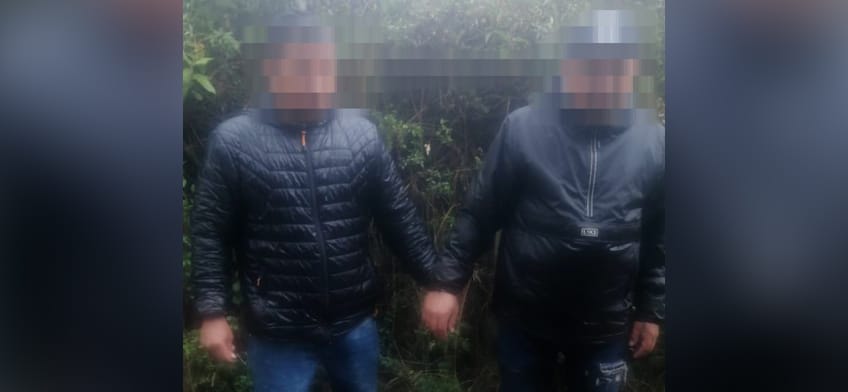 Falsa oferta laboral terminó en el secuestro de dos personas Tras recibir una oferta de trabajo, dos personas fueron secuestradas en Guasca (Cundinamarca). Según los familiares, a las víctimas las amenazaban con cortarles los dedos si no pagaban una gran cantidad de dinero.