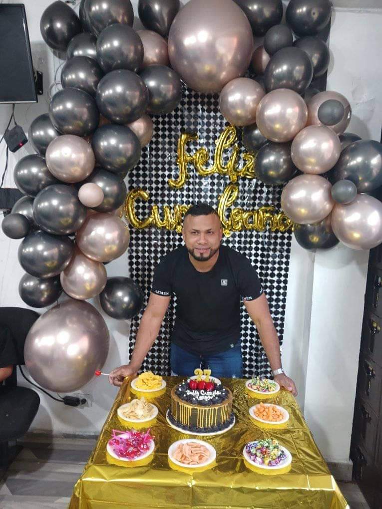 Jesús Segura murió en procedimiento policial en Suba 1 Jesús Segura murió en procedimiento policial en Suba Jesús Alberto Segura Ortiz, de 27 años y padre de familia, recibió un tiro en la cabeza en medio de un requerimiento de la Policía en el barrio Santa Cecilia, en Suba. Su familia denuncia errores en el procedimiento.