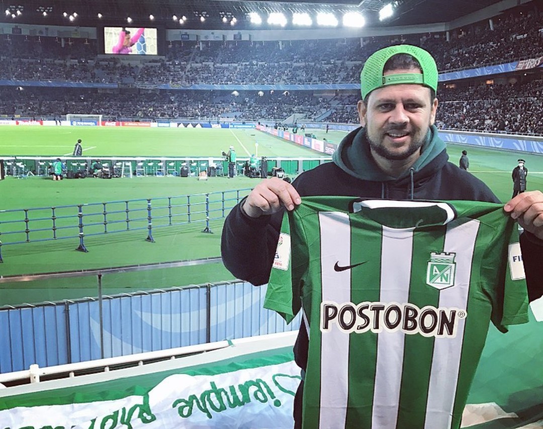 Líder de la barra 'Los del Sur' es declarado culpable por el delito de aborto sin consentimiento Andrés Felipe Muñoz Lara, líder de una de las barras de Atlético Nacional, 'Los del Sur', fue encontrado responsable del delito de aborto sin consentimiento.
