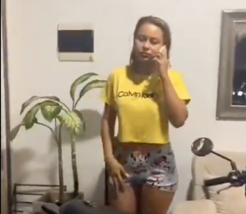 Mujer que se volvió viral por infidelidad de policía habría intentado quitarse la vida 1 Mujer que se volvió viral por infidelidad de policía habría intentado quitarse la vida En las últimas horas se conoció que la mujer que quedó expuesta en redes sociales por haberle sido infiel a su esposo policía con uno de sus compañeros, habría intentado quitarse la vida.