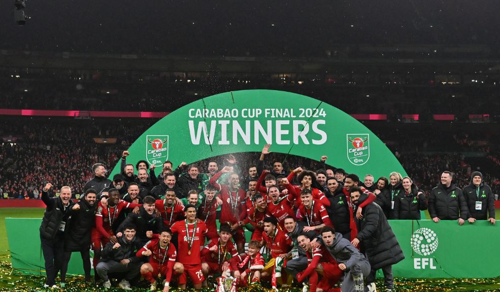 Luis Díaz se coronó campeón de la Copa de la Liga de Inglaterra con el Liverpool El Liverpool ganó en los últimos instantes de la prórroga 1-0 al Chelsea, este domingo en Wembley, y conquistó así la Copa de la Liga inglesa, el primer trofeo para los 'Reds' desde 2022.