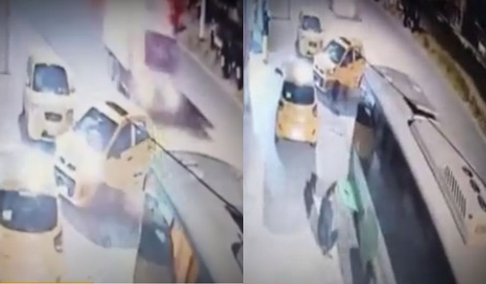 ¡Infame! Furgón atropelló a adulto mayor y se dio a la fuga 6 ¡Infame! Furgón atropelló a adulto mayor y se dio a la fuga Un adulto mayor de 74 años fue víctima del conductor de un furgón, quien al parecer, iba manejando con exceso de velocidad.