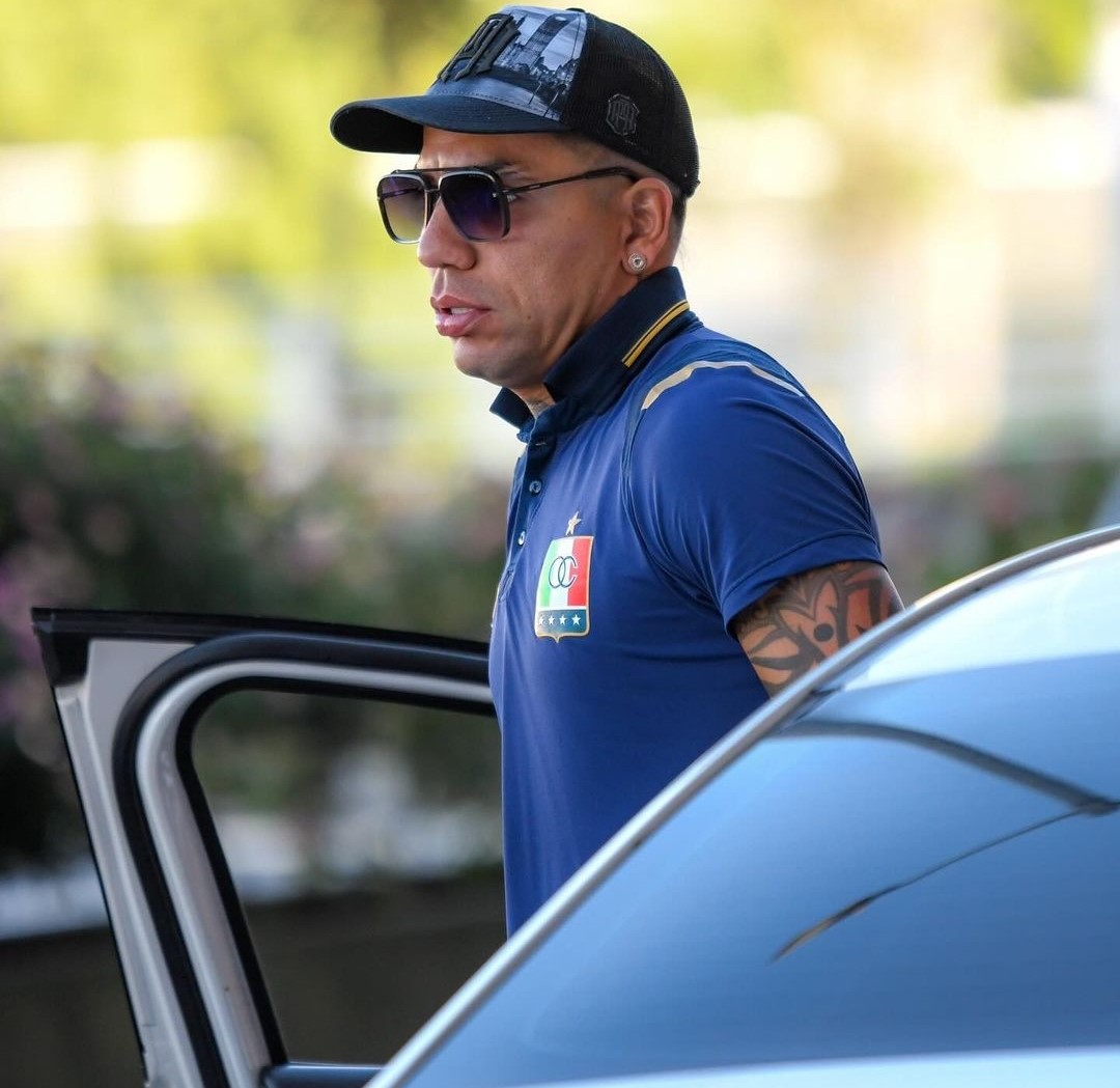 ¿Dayro Moreno cobra por entrevistas? El futbolista Dayro Moreno ha sido el centro de una polémica en los últimos días, luego de que se conociera que, presuntamente, el jugador estaría cobrando por brindar entrevistas a los medios de comunicación.