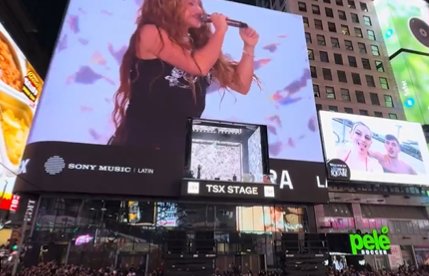 Así fue el concierto gratuito de Shakira en el Times Square de Nueva York 3 Así fue el concierto gratuito de Shakira en el Times Square de Nueva York Fueron casi 30 minutos en los que la barranquillera emocionó a sus seguidores en el Times Square de New York.