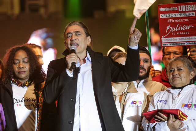 Gustavo Bolívar ahora es el director del DPS Gustavo Bolívar, exsenador y excandidato a la Alcaldía de Bogotá, será el nuevo director del Departamento de Prosperidad Social (DPS), en reemplazo de Laura Sarabia, que regresó a la Casa de Nariño como directora del DAPRE.