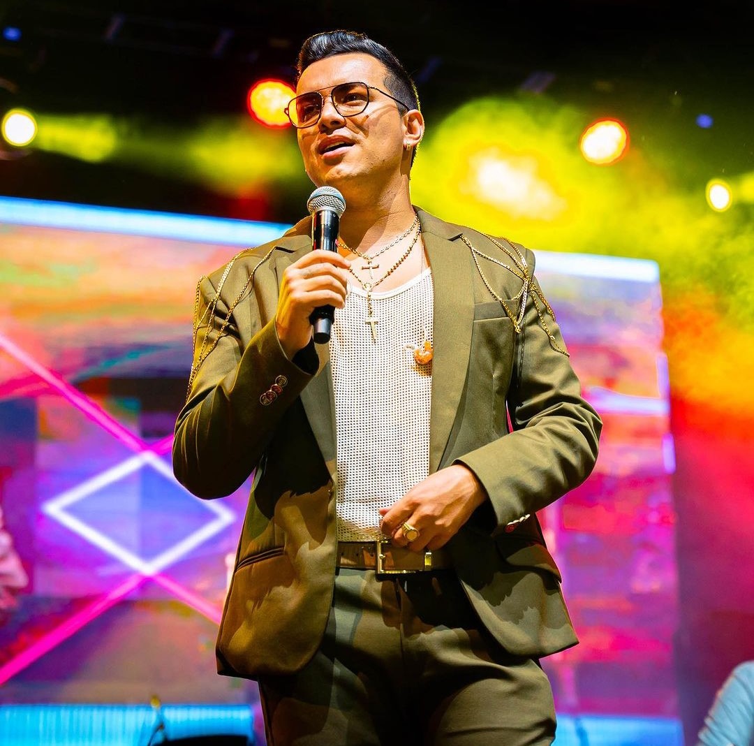 Jhonny Rivera y Yeison Jiménez se quejaron de la inseguridad, uno de ellos teme “una guerra civil” 1 Jhonny Rivera y Yeison Jiménez se quejaron de la inseguridad, uno de ellos teme “una guerra civil” Los artistas de música popular reclamaron frente a los recientes hechos de inseguridad en las principales ciudades del país.