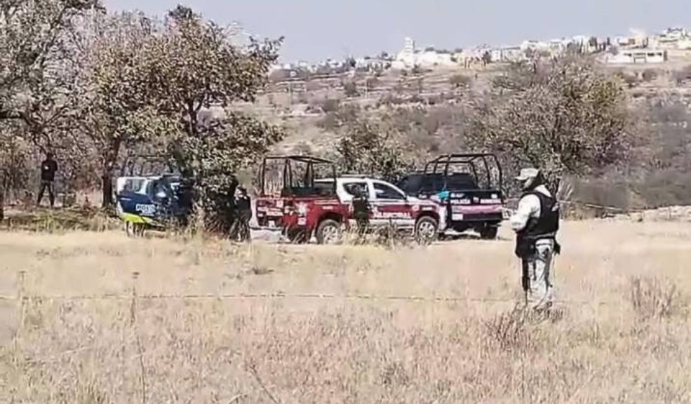 Los rostros de los colombianos hallados muertos y envueltos en plástico en México 1 Los rostros de los colombianos hallados muertos y envueltos en plástico en México Dos mujeres y un hombre oriundos de Ibagué fueron asesinados y luego empacados en bolsas. Los culpables serían integrantes de un peligroso cartel de narcotráfico. Estas son las identidades de las víctimas.