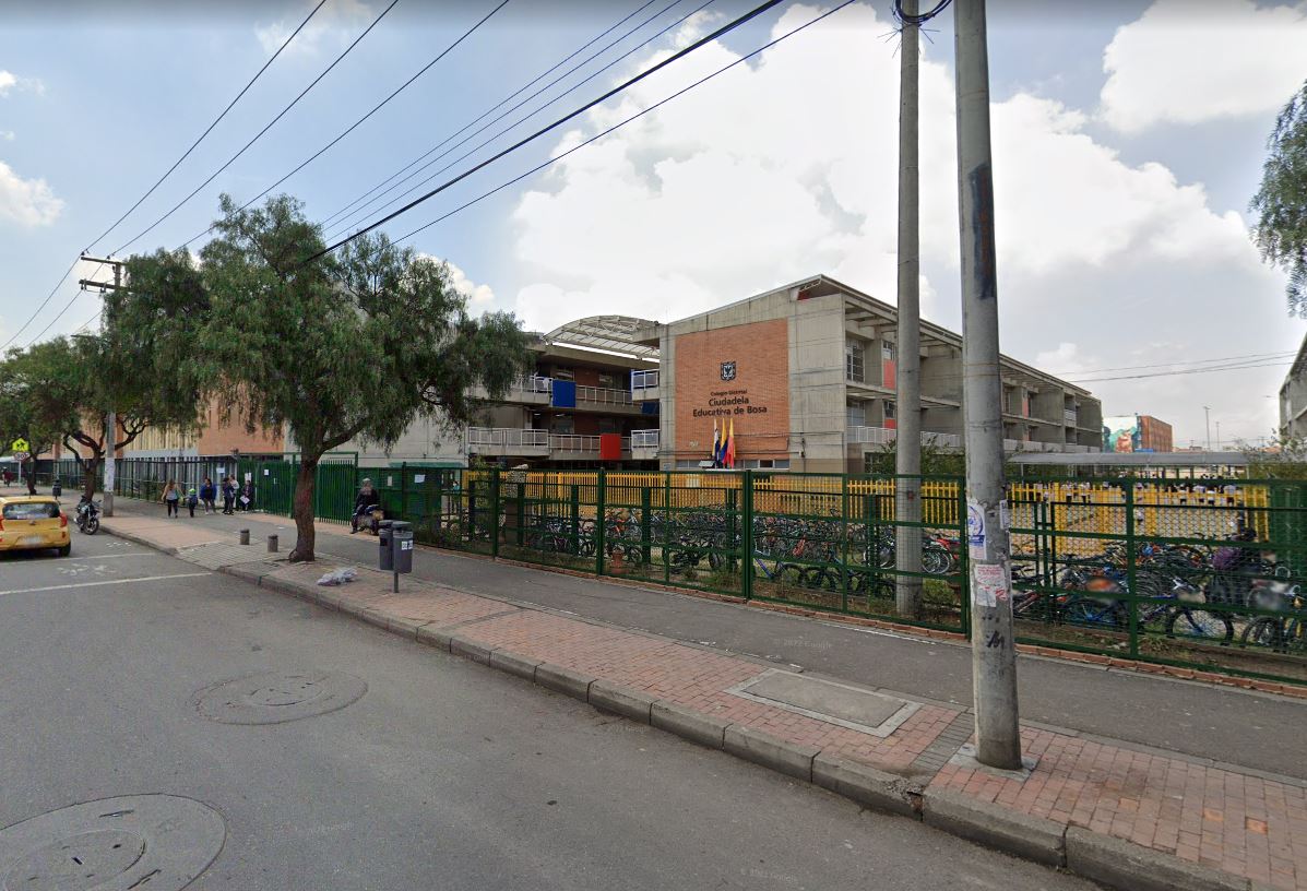 Nuevos detalles de la desgarradora denuncia de abuso sexual a niña de 5 años 1 Nuevos detalles de la desgarradora denuncia de abuso sexual a niña de 5 años Un nuevo caso de abuso sexual se ha registrado en los últimos días. En esta ocasión, la víctima fue una menor de 5 años, quien fue agredida por otro niño de 7 años mientras se encontraba en el colegio Ciudadela Educativa de Bosa. A continuación, le brindamos los detalles.