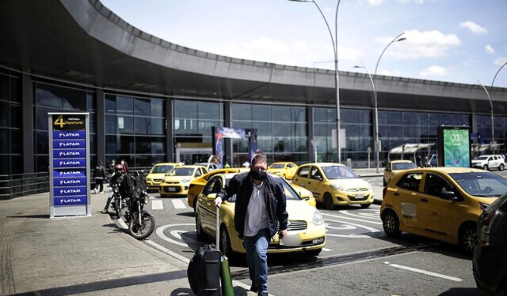 Pilas con los taxis no autorizados en el Aeropuerto El Dorado 5 Pilas con los taxis no autorizados en el Aeropuerto El Dorado Tenga en cuenta las siguientes recomendaciones para usar transporte seguro en el Aeropuerto El Dorado.