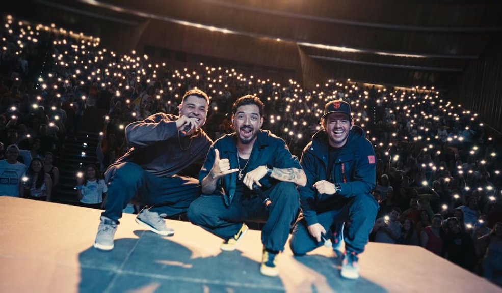 Tenga en cuenta las siguientes recomendaciones para 'La Fiesta de los Criollos' en Bogotá 1 Tenga en cuenta las siguientes recomendaciones para 'La Fiesta de los Criollos' en Bogotá El próximo sábado 27 de abril, el Coliseo MedPlus de Bogotá vibrará al ritmo de 'La Fiesta de los Criollos'. Por eso, a continuación, les traemos algunas recomendaciones.