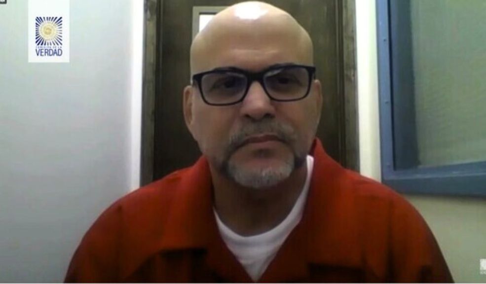 Salvatore Mancuso acaba de salir de la cárcel La Picota El exjefe paramilitar Salvatore Mancuso quedó en libertad. Horas después de que el Instituto Nacional Penitenciario y Carcelario (INPEC) confirmara que no existe ningún requerimiento judicial que le impida quedar libre, salió de la cárcel La Picota.