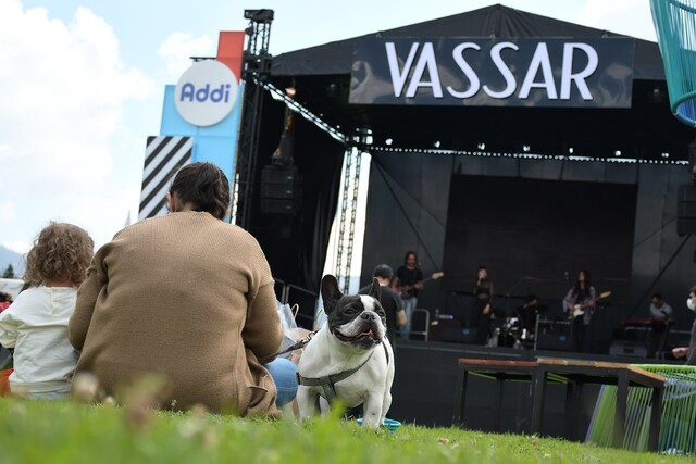 Vassar tendrá su propio espacio en el FEP 2024 Los organizadores del Festival Estéreo Picnic recién dieron a conocer el mapa completo de cómo estarán distribuidas las distintas zonas en el Parque Simón Bolívar de Bogotá para su próxima edición, donde la feria Vassar contará con un lugar de privilegio.