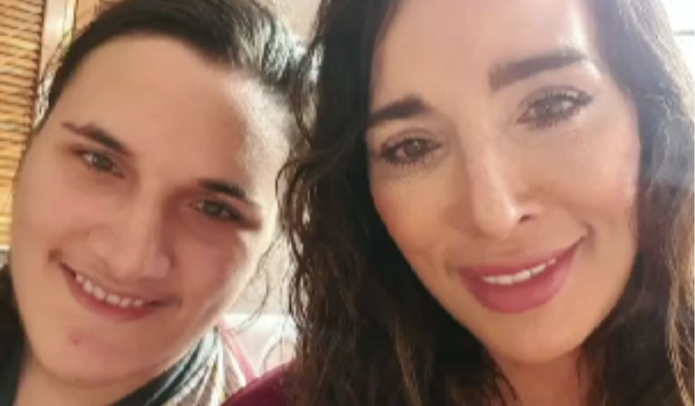 "Se atragantó con una flema": Luly Bossa contó cómo fue la repentina muerte de su hijo 1 "Se atragantó con una flema": Luly Bossa contó cómo fue la repentina muerte de su hijo Su hijo venía indispuesto días atrás, pero no por la distrofia muscular.