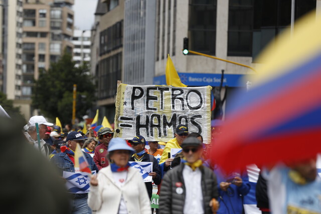 "Bienvenidas las marchas": Petro sobre las manifestaciones en su contra este domingo Por medio de su cuenta de X, el presidente Gustavo Petro aseguró que garantizará la seguridad de quienes salgan a las calles este domingo.