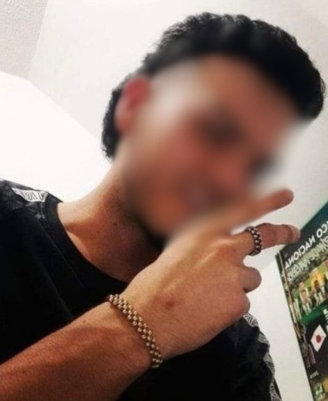 Capturan a sujeto que golpeó brutalmente a su pequeño hijastro 1 Capturan a sujeto que golpeó brutalmente a su pequeño hijastro Las autoridades confirmaron la captura de 'Yanca', el sujeto que agredió a su pequeño hijastro de 3 años en Itagüí, Antioquia.