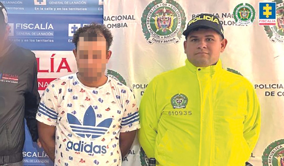 Capturan al presunto asesino de una líder animalista en Santa Fe 1 Capturan al presunto asesino de una líder animalista en Santa Fe En las últimas horas, la Fiscalía General de la Nación logró la identificación y judicialización del presunto asesino de la líder animalista Claudia Esther Ocampo Camacho, ocurrido el 26 de febrero de este año.