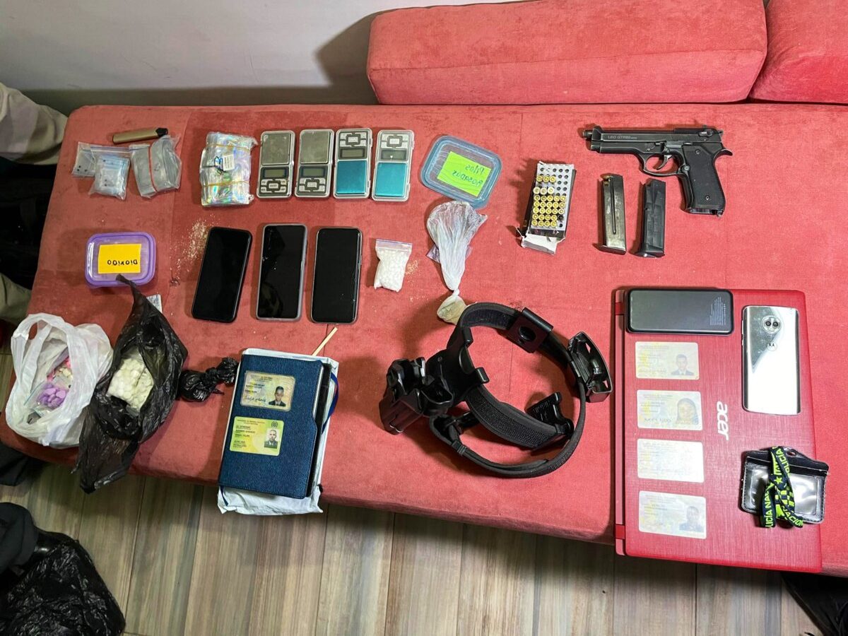 Cayeron 13 sujetos que serían los responsables de los recientes homicidios en Kennedy Los capturados harían parte de grupos de delincuencia común organizada, conocidos como 'Tren de Aragua' y 'Los Caucanos', los cuales se dedicaban a cometer homicidios selectivos en los barrios María Paz, Bellavista y El Amparo, en Kennedy.