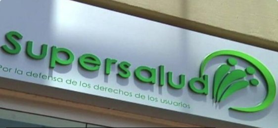 Compensar pide a la Supersalud la liquidación de su EPS de manera voluntaria 1 Compensar pide a la Supersalud la liquidación de su EPS de manera voluntaria En medio de las recientes intervenciones a Sanitas y la Nueva EPS, la Caja de Compensación Familiar Compensar solicitó hoy a la Superintendencia de Salud que su EPS sea retirada de manera "total y voluntaria" del Sistema de Seguridad Social y pidió que se dé inicio al proceso de liquidación.