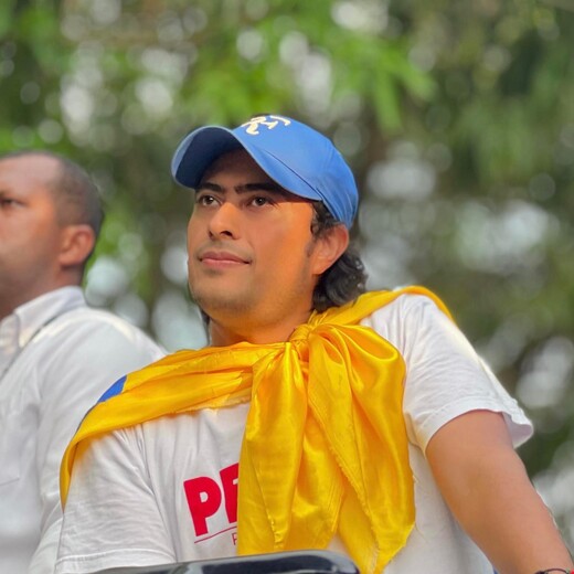 Fiscalía anuncia que pedirá cárcel para Nicolás Petro Este lunes se dio a conocer que la Fiscalía pedirá medida de aseguramiento en centro carcelario para Nicolás Petro. Además, la entidad aseguró que imputará nuevos cargos.
