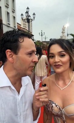 Roce entre periodista y Lina Tejeiro por críticas a 'La Casa de los Famosos' Lina Tejeiro le expresó a Carlos Ochoa que solo le lanza fuertes críticas al canal RCN.
