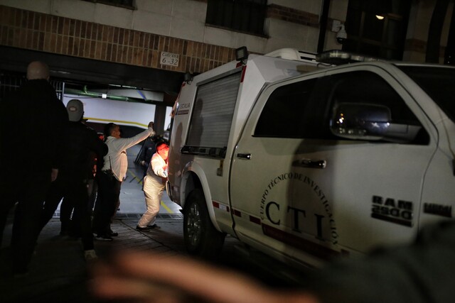 Hombre murió electrocutado en zona rural de Funza Las autoridades hallaron el cuerpo sin vida de José Neftalí Salinas Sierra, quien perdió la vida al electrocutarse el pasado jueves.