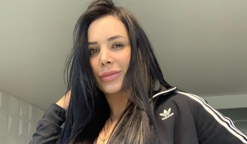 Imputan a influencer venezolana por triple homicidio La influencer venezolana Windybeth Bonny Guaidó fue condenada por haber por haber asesinado a una pareja de esposos y a su hija de 22 años.