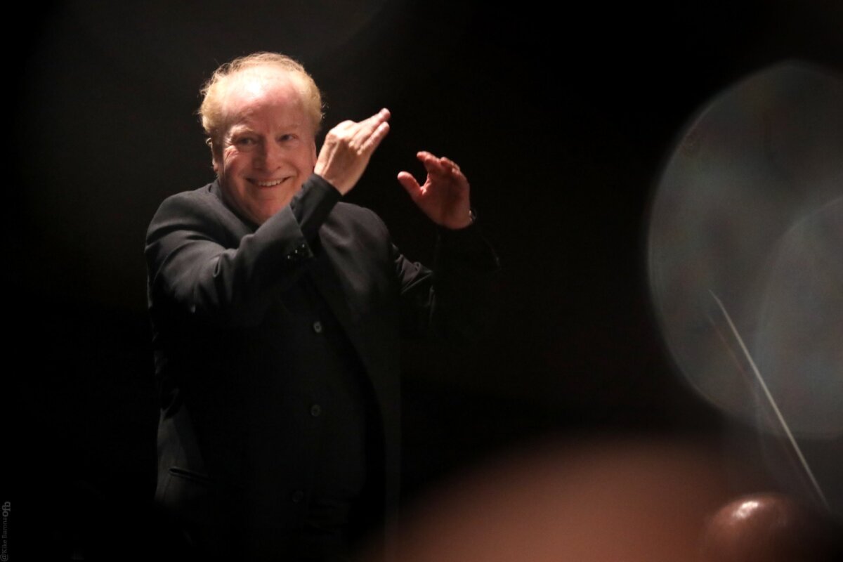 La Filarmónica de Bogotá rinde homenaje a destacados compositores este sábado La temporada 2024 de la Filarmónica de Bogotá trae consigo un emotivo tributo a la música colombiana, destacando la obra del compositor colombiano Luis Carlos Figueroa.
