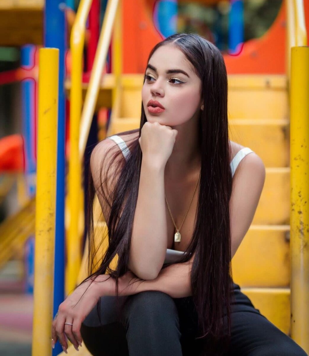 El padre de La Segura pide perdón por desear que quedara cuadripléjica 1 El padre de La Segura pide perdón por desear que quedara cuadripléjica El padre de La Segura pidió perdón por haber deseado que su hija quedara cuadrapléjica por dos impactos de bala que la habían impactado hace unos años.