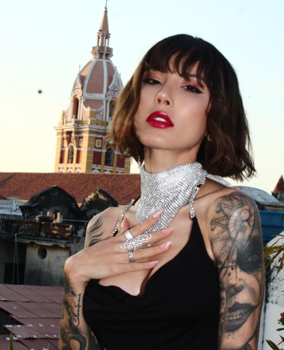 La colombiana Natyash cautiva con su nuevo tema 'No me conoces' La reconocida artista colombiana Natyash está lista para impresionar una vez más a su audiencia con su última creación musical, 'No me conoces'.