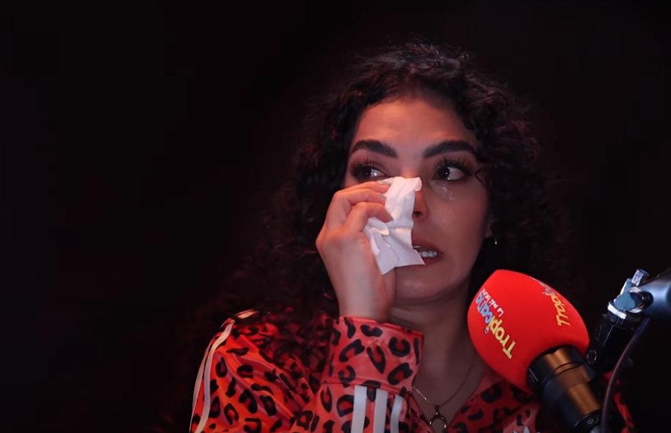 Duro relato de Valentina Taguado sobre su infancia 2 Duro relato de Valentina Taguado sobre su infancia Valentina Taguado, locutora de Los 40 Principales, relató en entrevista con Adriana Bustos cómo fue su infancia y las violencias que vivió por culpa de su padre.