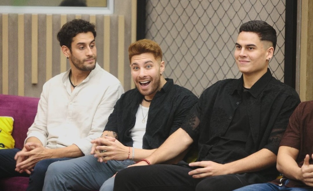 Miguel Bueno confesó a quién sacaría de 'La casa de los famosos' Este domingo 28 de abril, Miguel Bueno fue eliminado de 'La casa de los famosos' por el público. En diálogo con Q'HUBO el joven reveló a quién eliminaría del reality si tuviera la oportunidad de hacerlo.