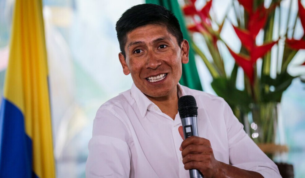 Nairo se destapó: correrá el Giro de Italia y habló de los insultos de Thomas en su contra 3 Nairo se destapó: correrá el Giro de Italia y habló de los insultos de Thomas en su contra En la presentación de su Gran Fondo, el cual se realizará en Quindío, Nairo Quintana habló de su presente, también sobre la polémica de la que fue protagonista y cuál será su primer gran reto de la temporada.