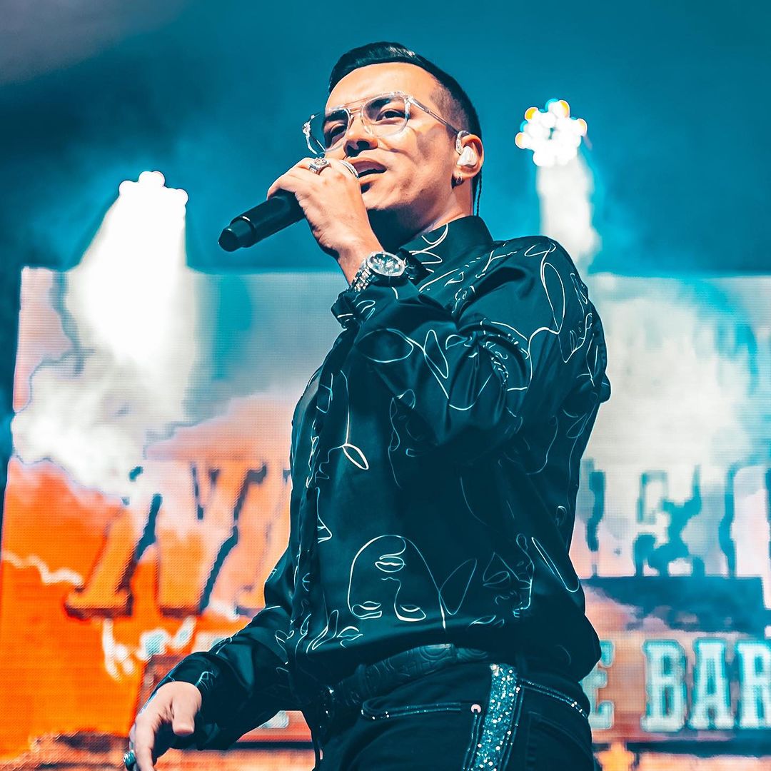 "Ninguno quedaría vivo": Yeison Jiménez aseguró que esto pasaría si atentan en su contra En una reciente entrevista, el cantante Yeison Jiménez dio una polémica declaración sobre lo que podrían llegar a hacer sus seguidores si algo malo le pasa.