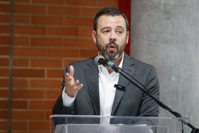 Alcalde de Bogotá sobre el plan para asesinarlo: "Conocía esa información hace semanas" Una conversación entre un hombre, conocido con el alias “El Mono”, y otro interlocutor reveló un plan para atentar contra la vida del alcalde Carlos Fernando Galán.